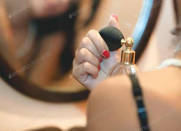 Les astuces méconnues pour rendre votre voiture agréablement parfumée