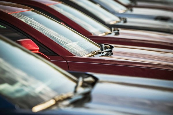 Magazine automobile : Pourquoi opter pour une voiture électrique ?